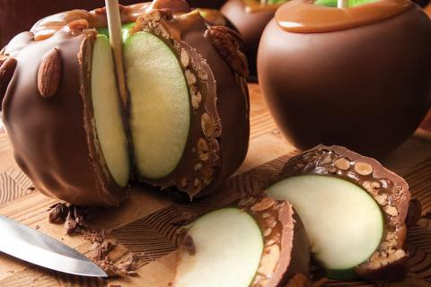 Caramel apple